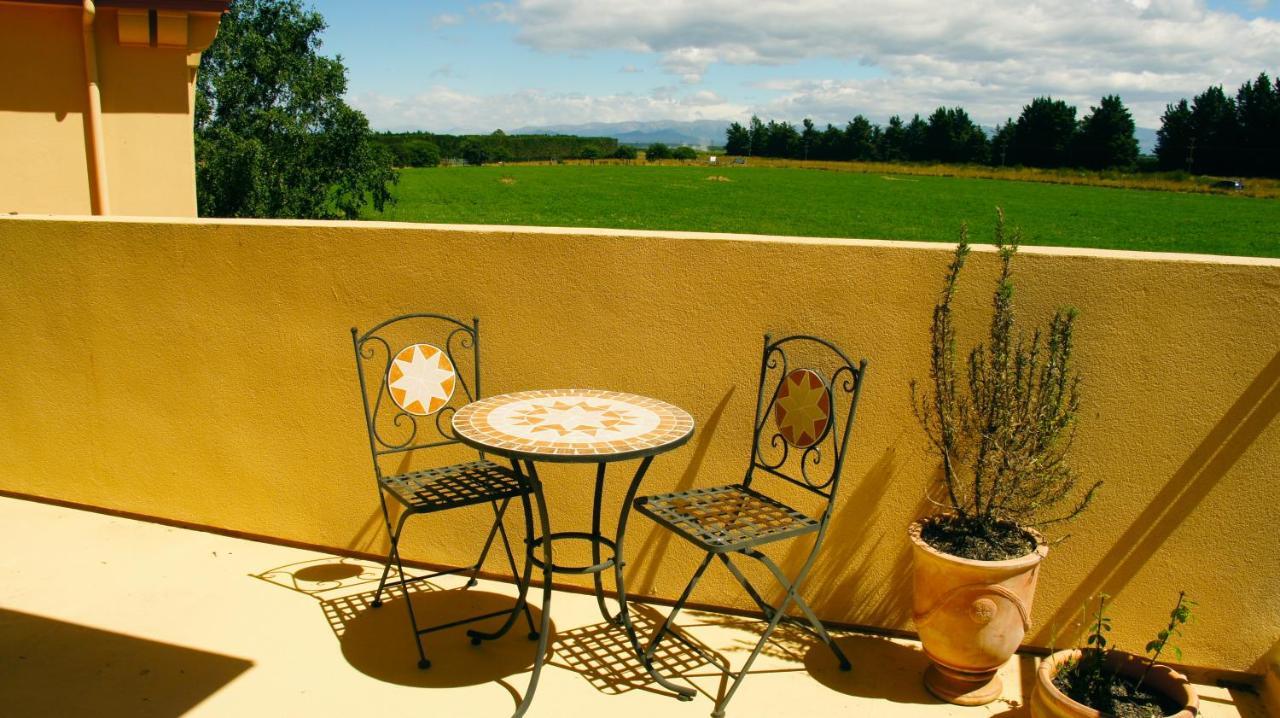 Tuscany Downs Estate Darfield Eksteriør billede